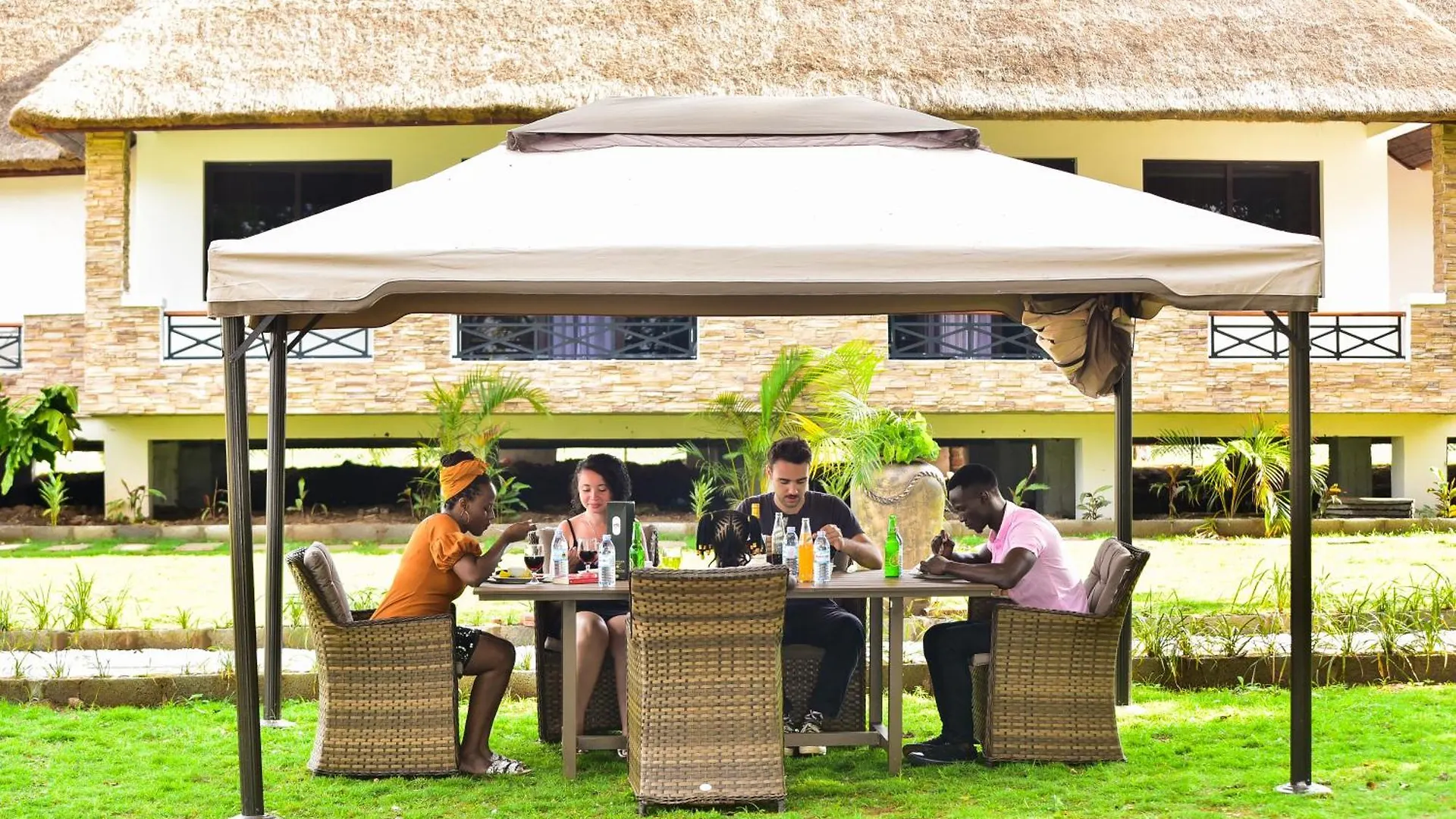 Pineapple Bay Resort Bulago Island Uganda