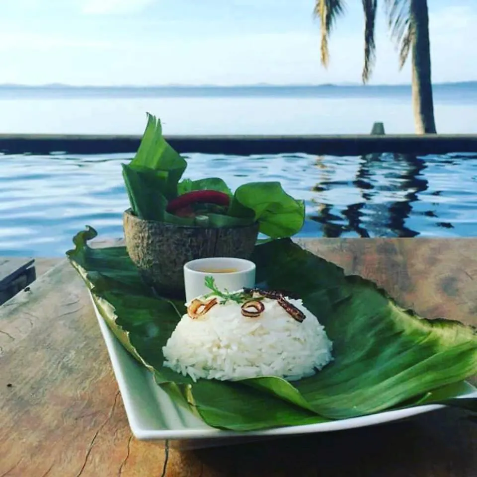 Pineapple Bay Resort Bulago Island